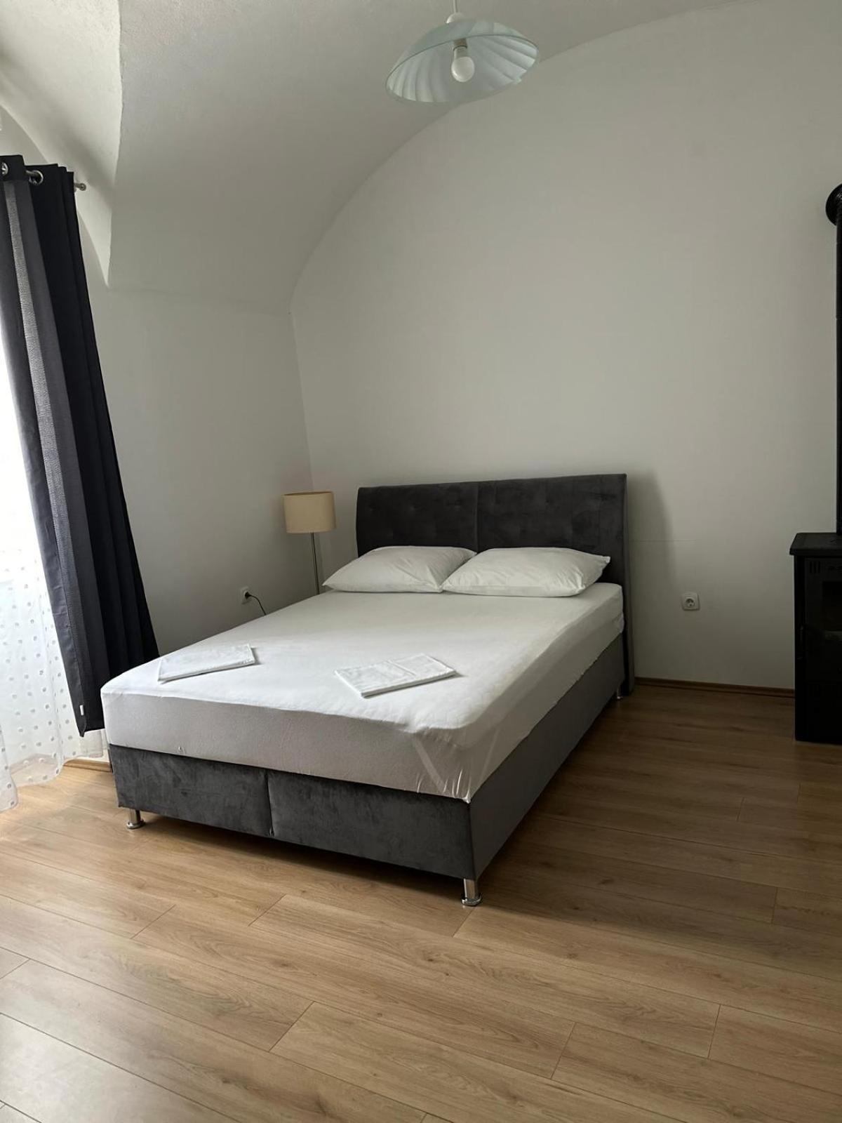 Studio Apartman Grga Senj  Ngoại thất bức ảnh